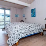 5 Star In Henne-by Traum Henne Strand