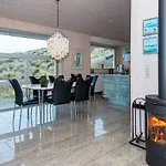 5 Star In Henne-by Traum