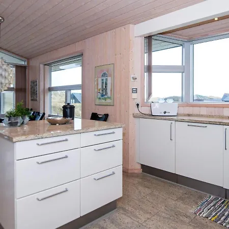 5 Star In Henne-by Traum Henne Strand