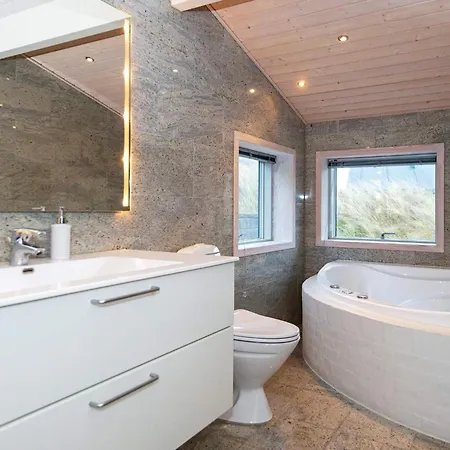 5 Star In Henne-by Traum Henne Strand
